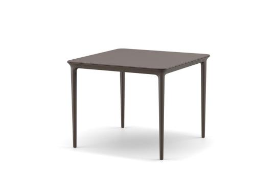 Уличный стол от фабрики Dedon модель Bellmonde Table