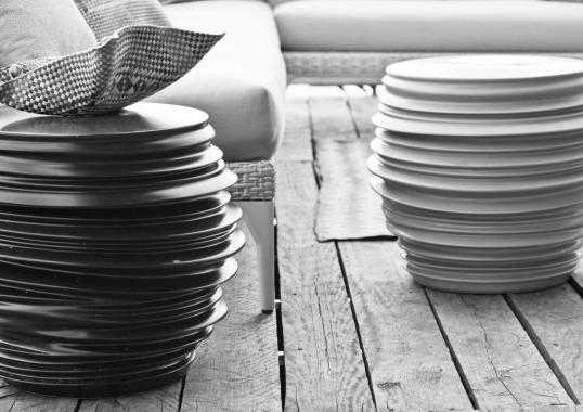 Уличный стол от фабрики Dedon модель 053089