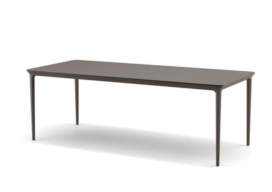 Уличный стол от фабрики Dedon модель Bellmonde Table