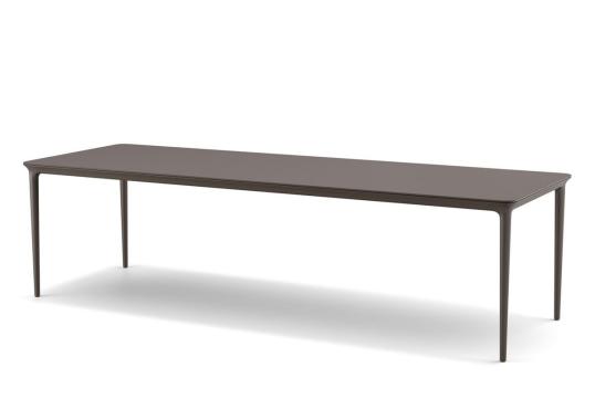 Уличный стол от фабрики Dedon модель Bellmonde Table