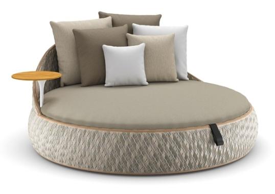 Уличный диван от фабрики Dedon модель Dala Loveseat