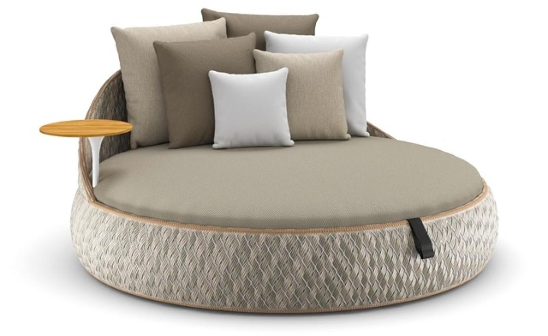 Уличный диван от фабрики Dedon модель Dala Loveseat