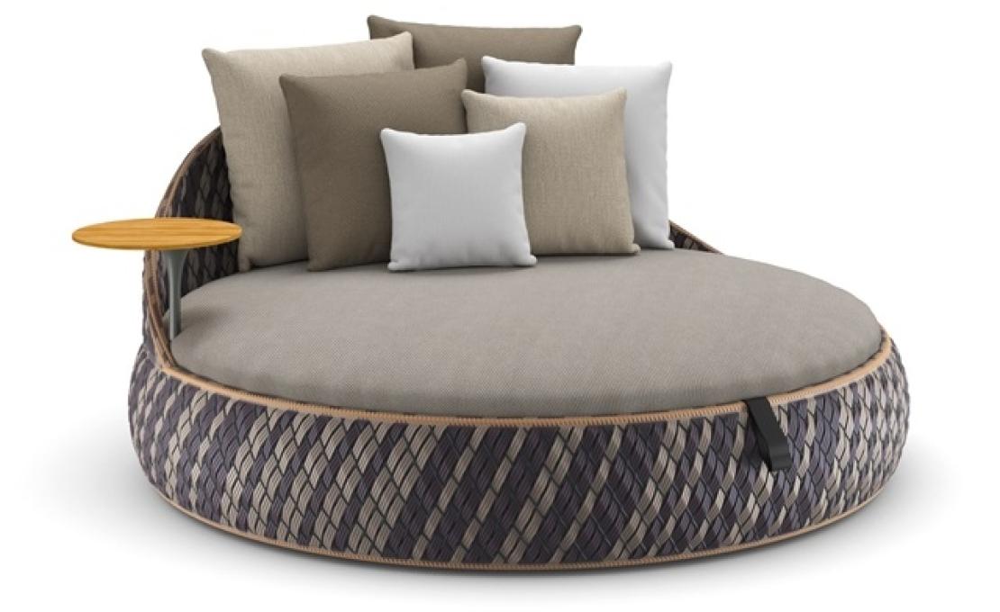 Уличный диван от фабрики Dedon модель Dala Loveseat
