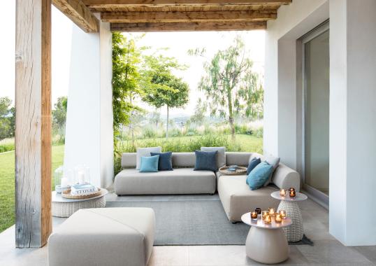 Уличный диван от фабрики Dedon модель Brixx Modular Sofa