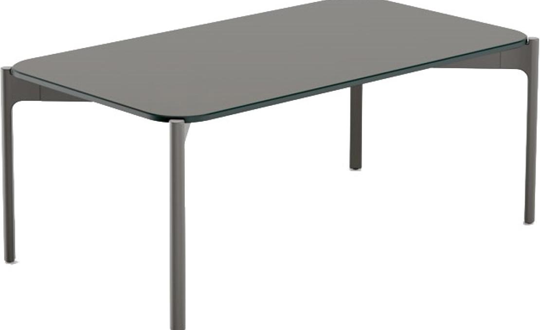 Уличный стол от фабрики Dedon модель Izon 