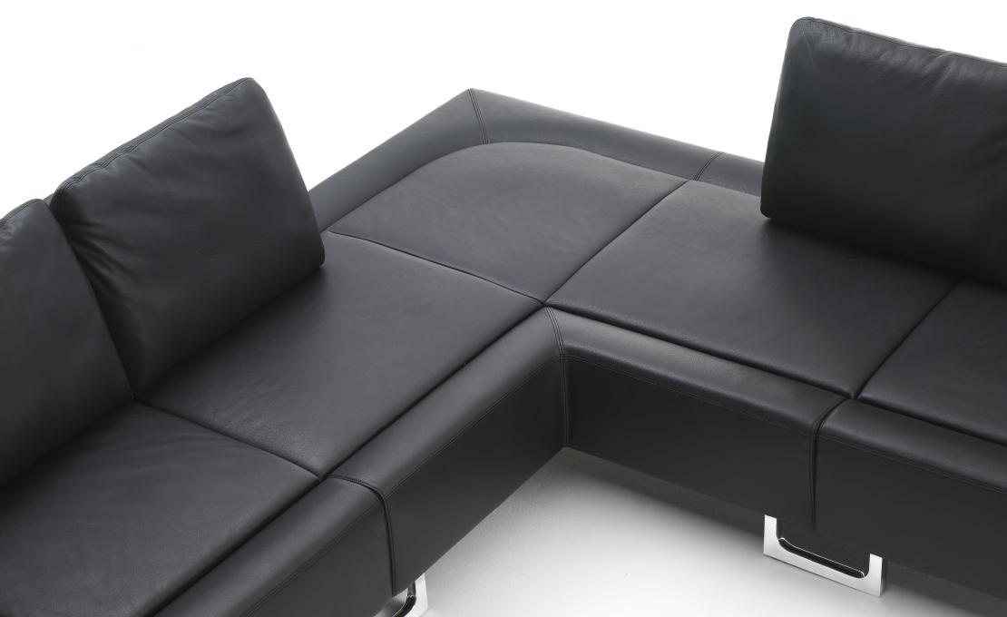 Диван от фабрики De Sede модель DS-165-SOFA