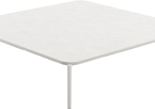 Уличный стол от фабрики Dedon модель Izon 