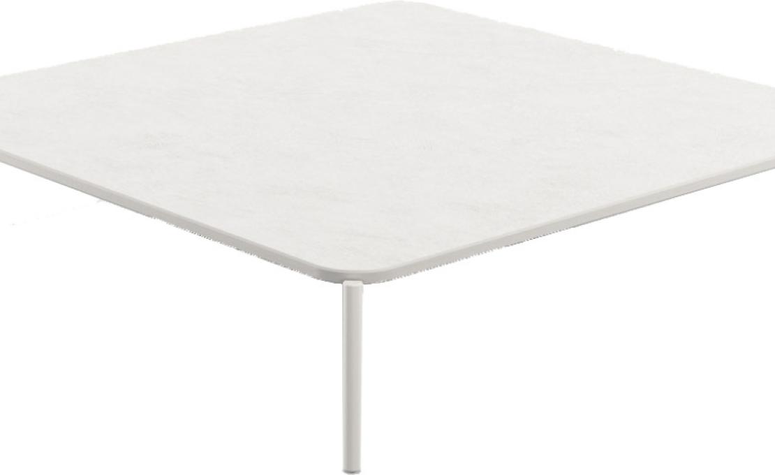 Уличный стол от фабрики Dedon модель Izon 