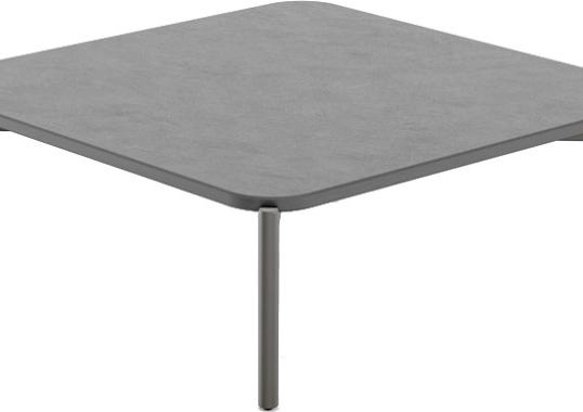 Уличный стол от фабрики Dedon модель Izon 