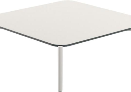 Уличный стол от фабрики Dedon модель Izon 