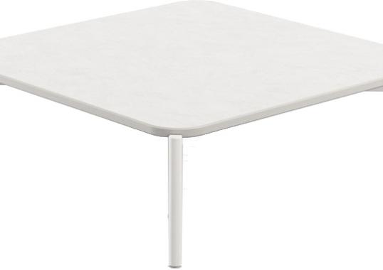 Уличный стол от фабрики Dedon модель Izon 