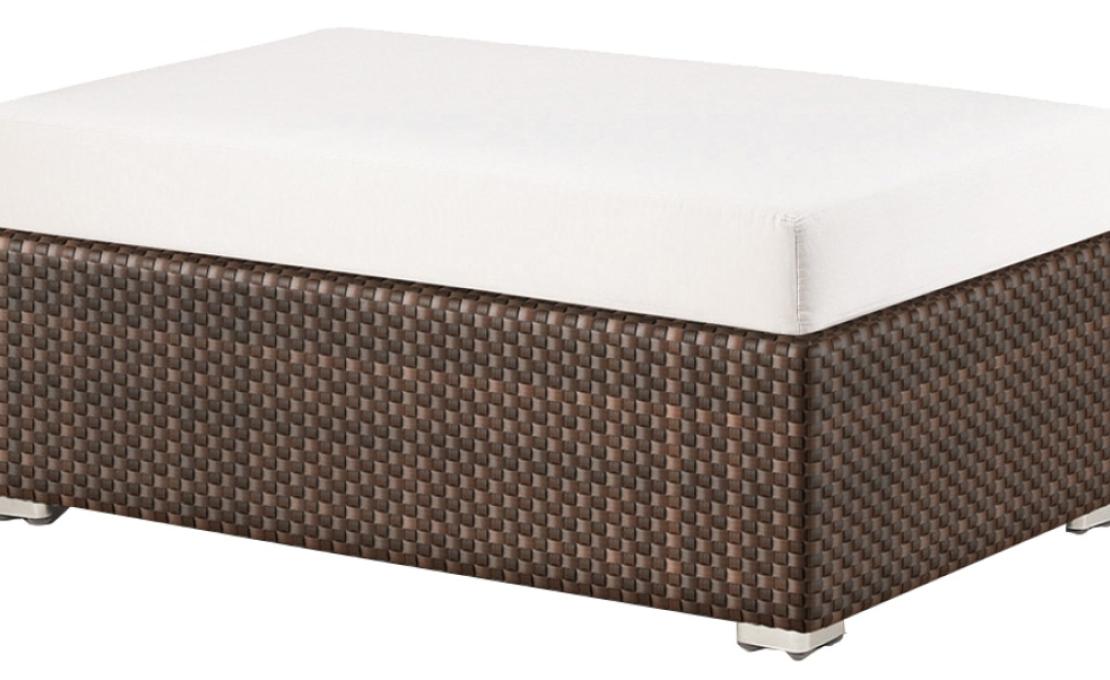 Уличный пуф от фабрики Dedon модель Lounge Foot