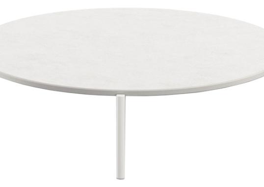 Уличный стол от фабрики Dedon модель Izon 