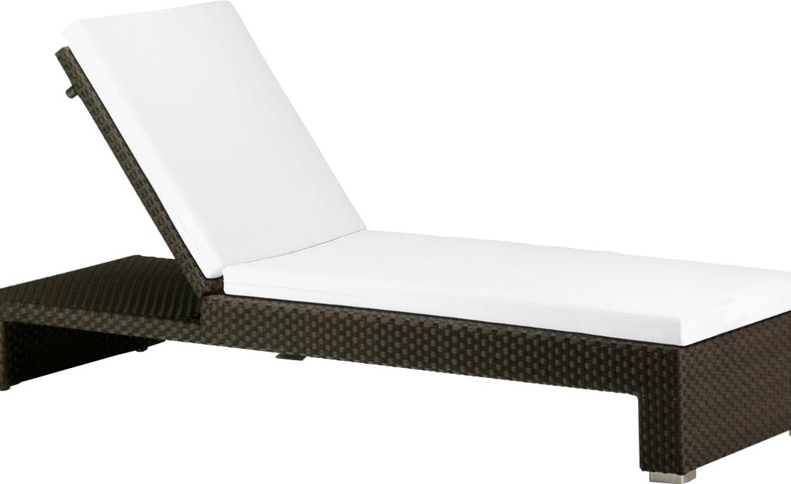 Шезлонг уличныйот фабрики Dedon модель Lounge Beach  Adjustable 