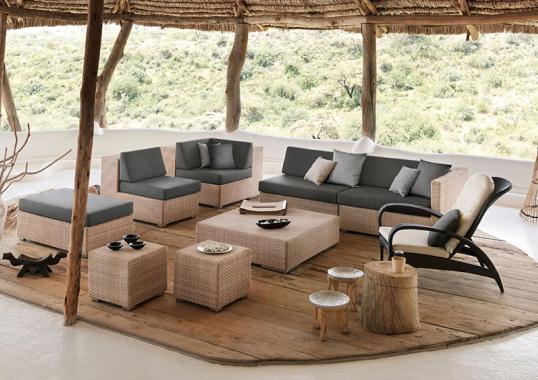 Уличный диван от фабрики Dedon модель Lounge Modular Sofa