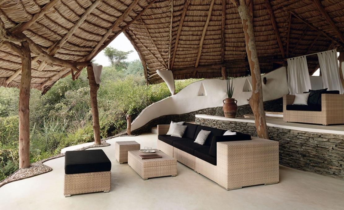 Уличный диван от фабрики Dedon модель Lounge Modular Sofa