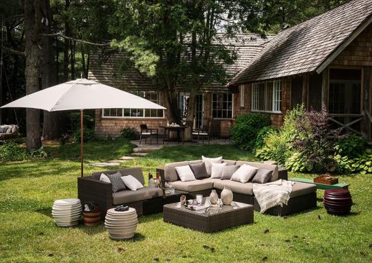 Уличный диван от фабрики Dedon модель Lounge Modular Sofa