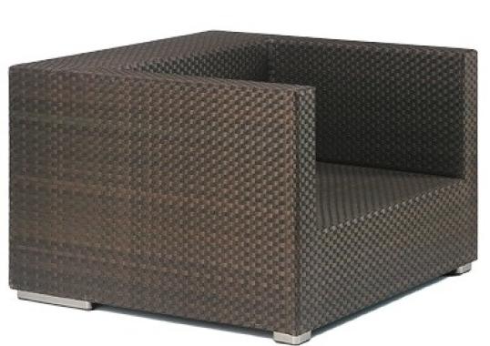 Уличное кресло от фабрики Dedon модель Lounge Arm 