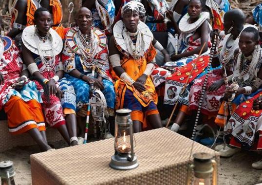 Уличное кресло от фабрики Dedon модель Lounge Arm 