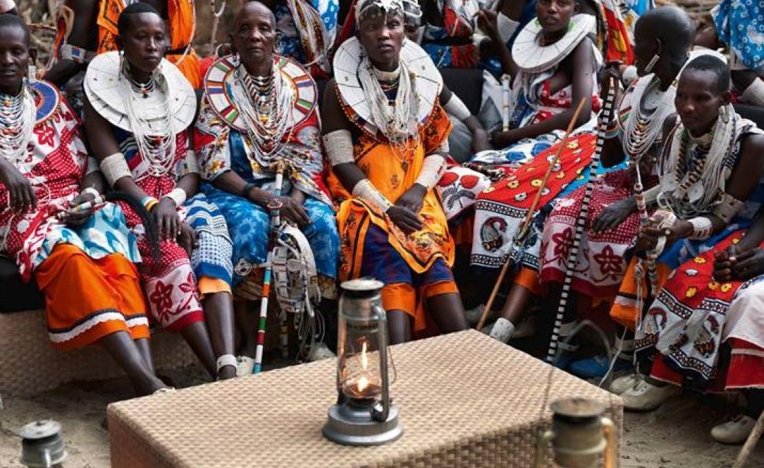 Уличное кресло от фабрики Dedon модель Lounge Arm 