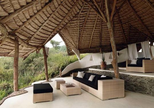 Уличное кресло от фабрики Dedon модель Lounge Arm 