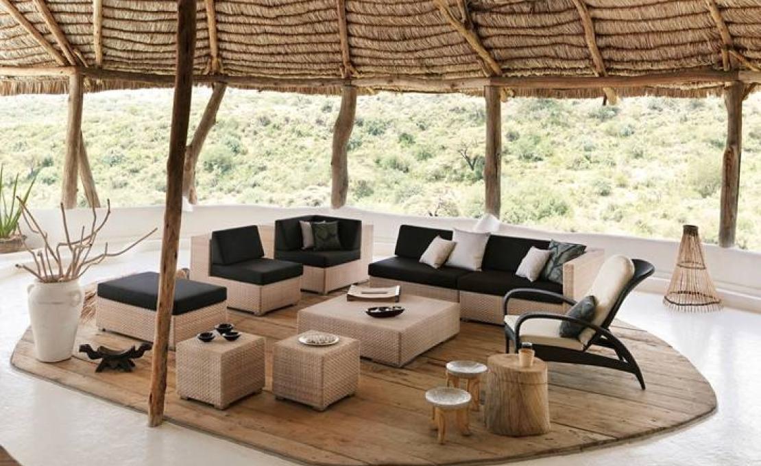 Уличное кресло от фабрики Dedon модель Lounge Arm 