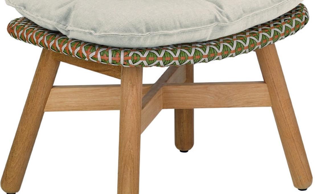 Уличный пуф от фабрики Dedon модель Mbrace Foot