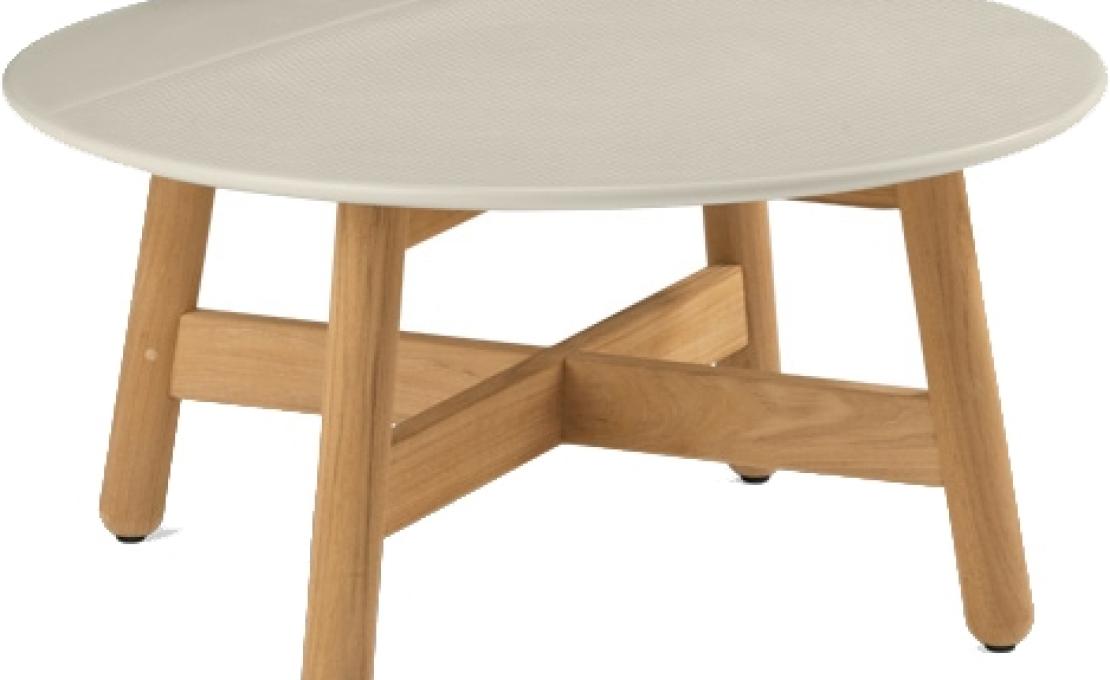 Уличный стол от фабрики Dedon модель Mbrace 