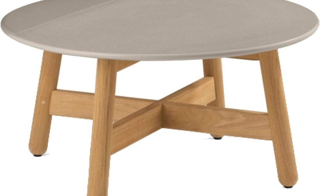 Уличный стол от фабрики Dedon модель Mbrace 