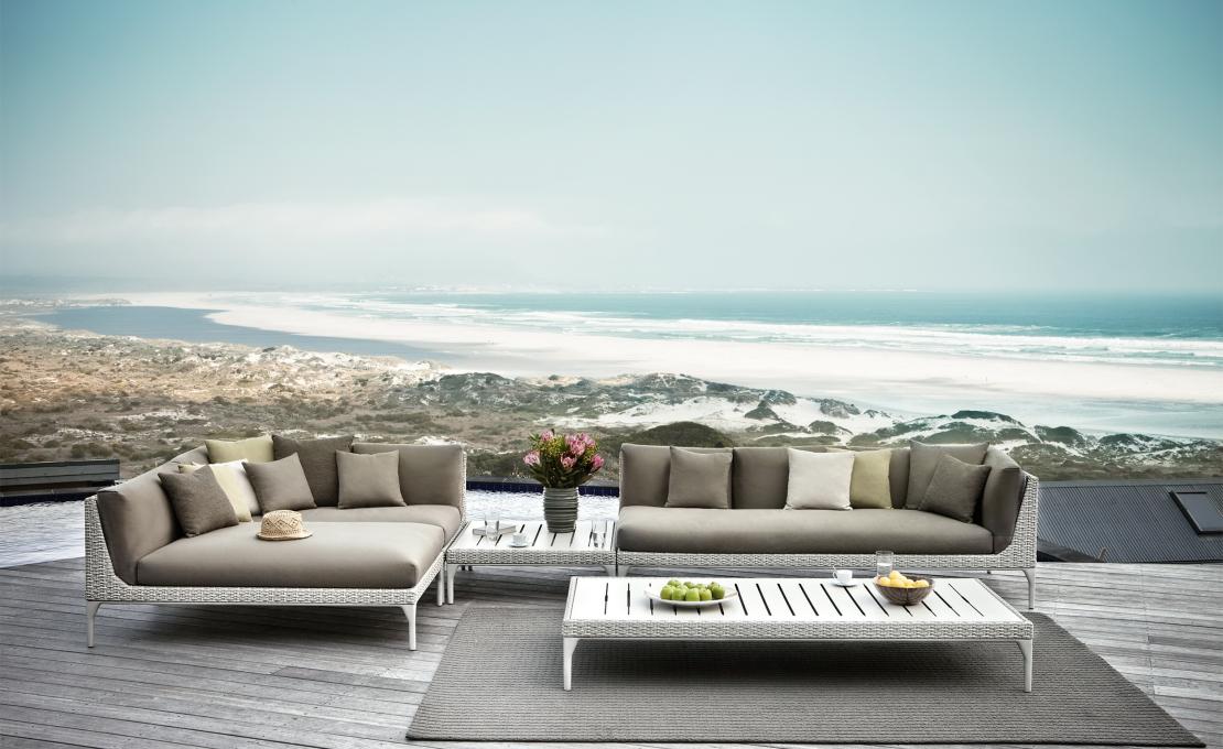 Уличный диван от фабрики Dedon модель Mu Modular Sofa