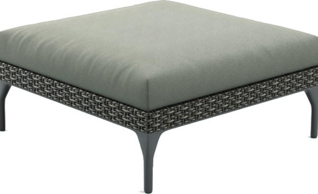 Уличный пуф от фабрики Dedon модель Mu Foot