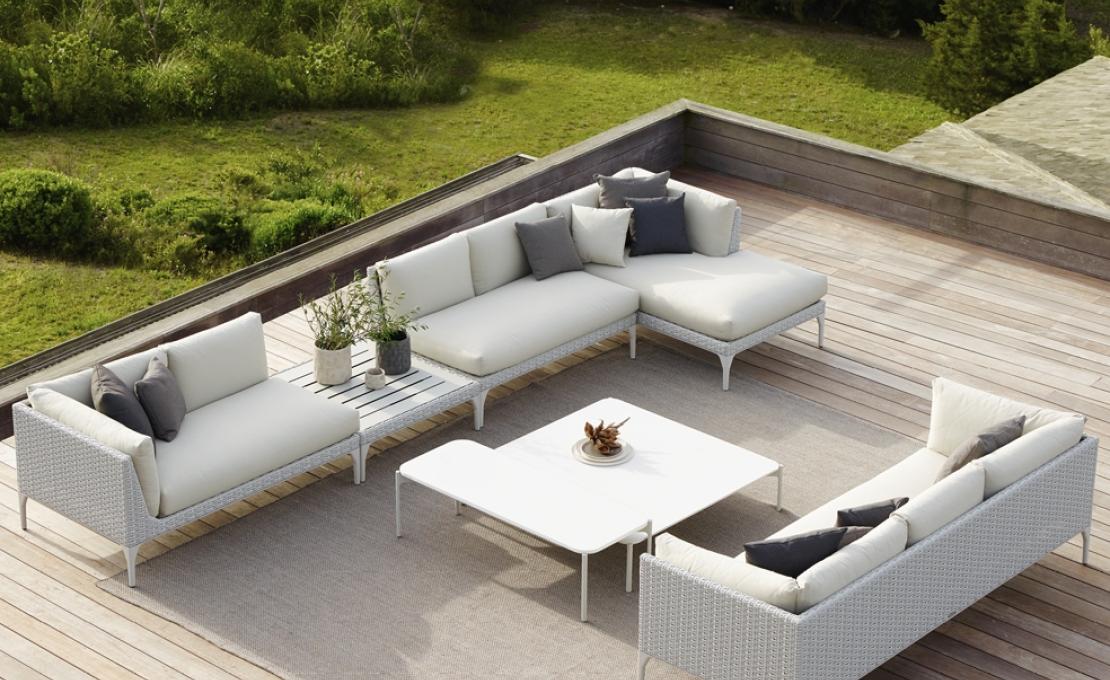 Уличный диван от фабрики Dedon модель Mu Modular Sofa