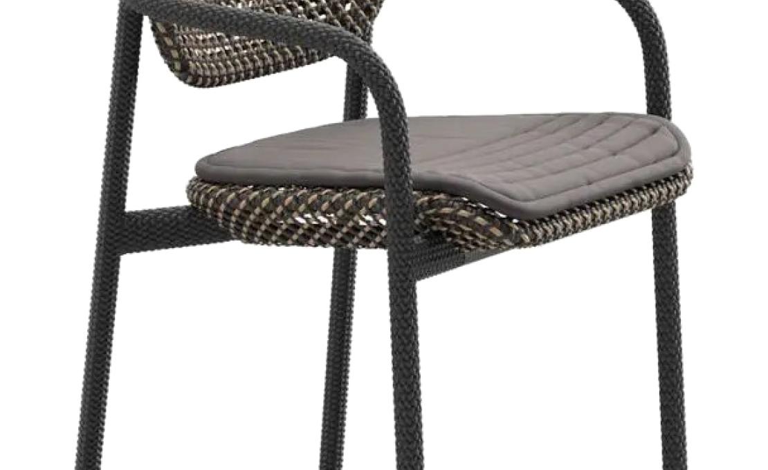 Уличное кресло от фабрики Dedon модель 112201174