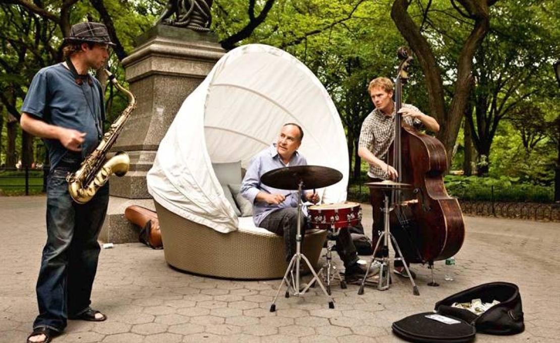 Уличный диван от фабрики Dedon модель Orbit Loveseat 