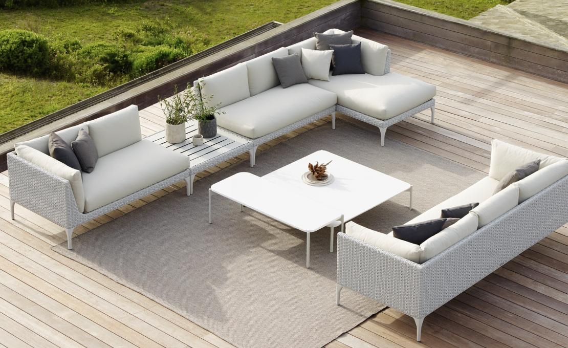 Уличный диван от фабрики Dedon модель Mu Modular Sofa