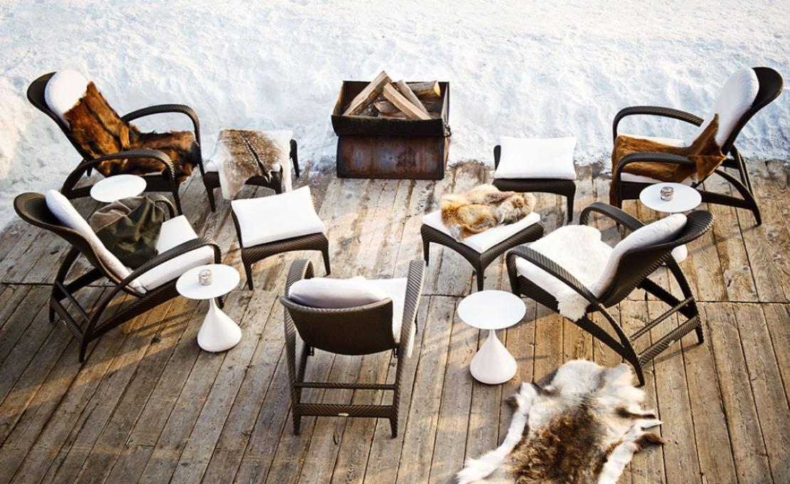 Уличный стол от фабрики Dedon модель Satellite Side Table