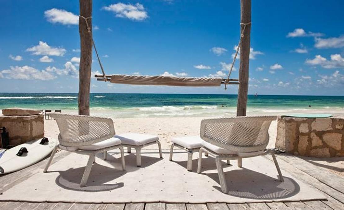 Уличное кресло от фабрики Dedon модель 049005