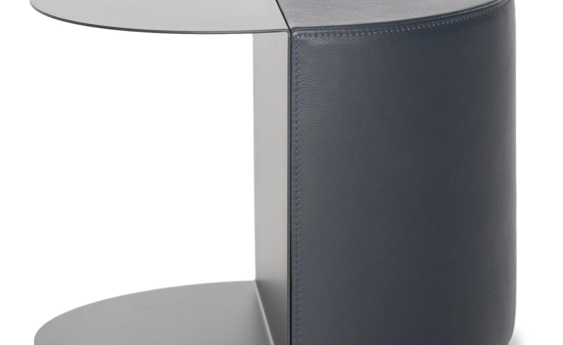 Журнальный столик от фабрики De Sede модель DS-5250-