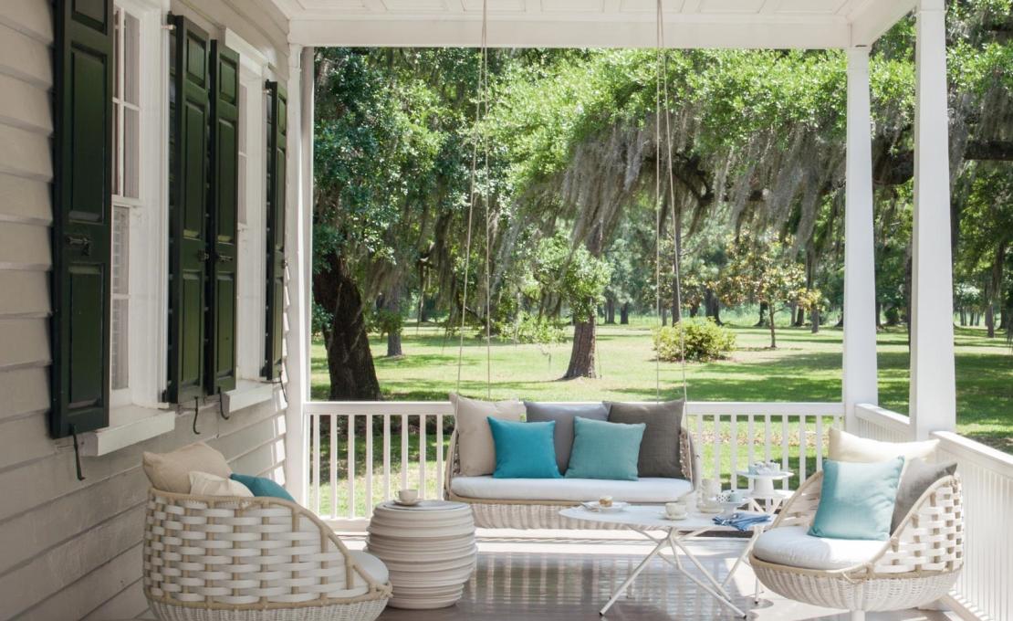 Уличное кресло от фабрики Dedon модель SwingMe Rotating Lounge 