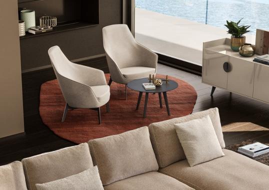 Кресло от фабрики Dema модель CORINNA ARM