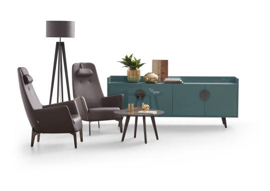 Журнальный столик от фабрики Dema модель EDGAR TABLE