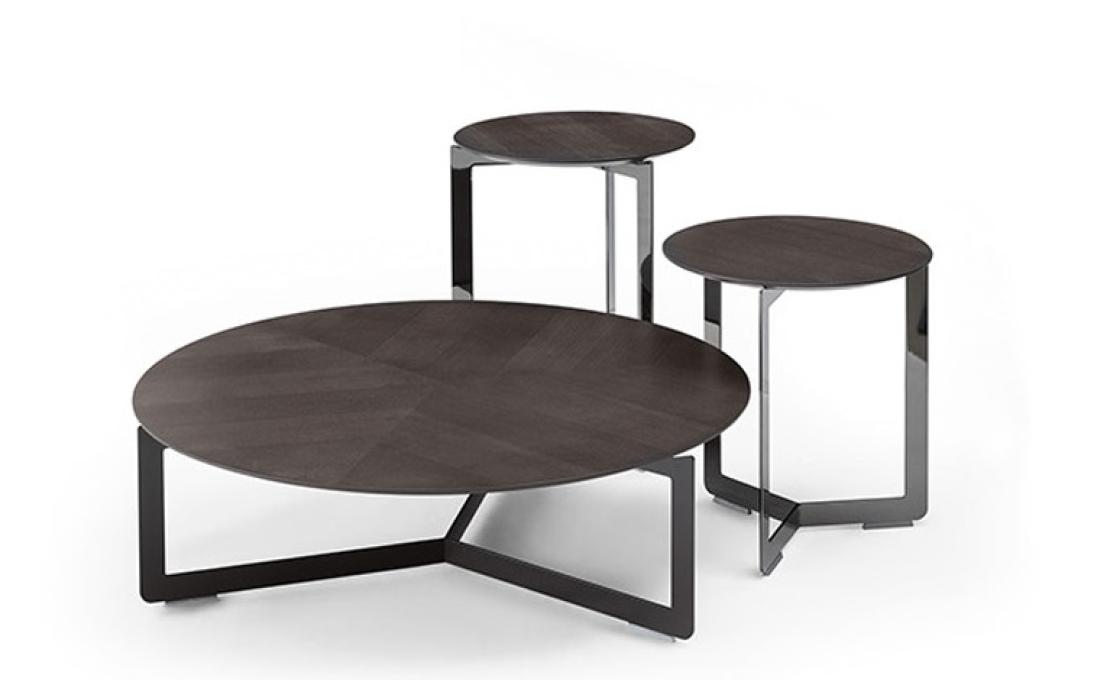 Журнальный столик от фабрики Dema модель MALIBU SIDE TABLE