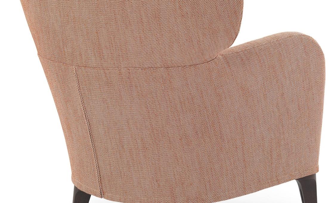 Кресло от фабрики DePadova модель Albereta Arm 