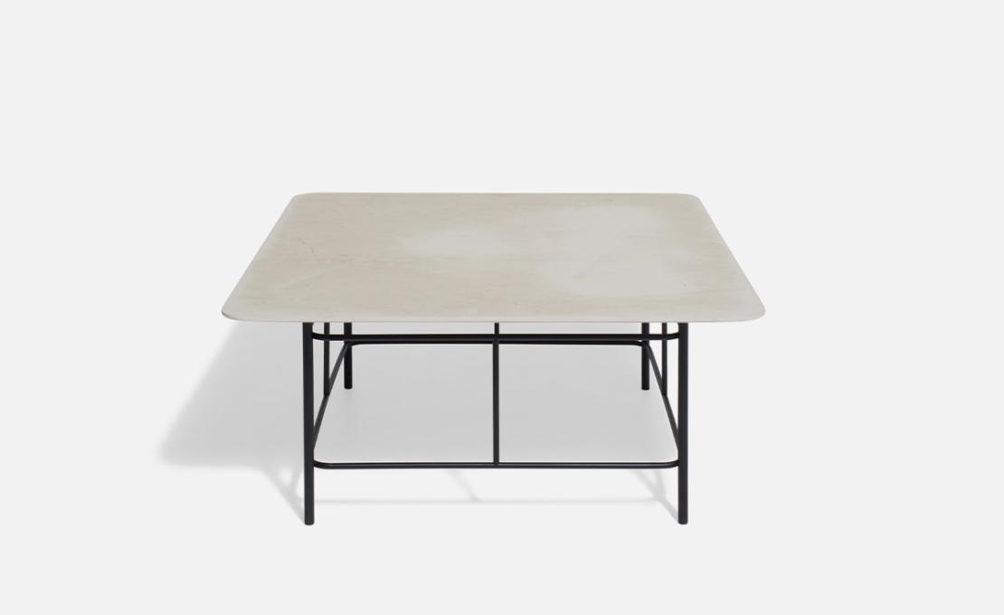 Стол от фабрики DePadova модель Andon-Low Table-AD#-TABLE