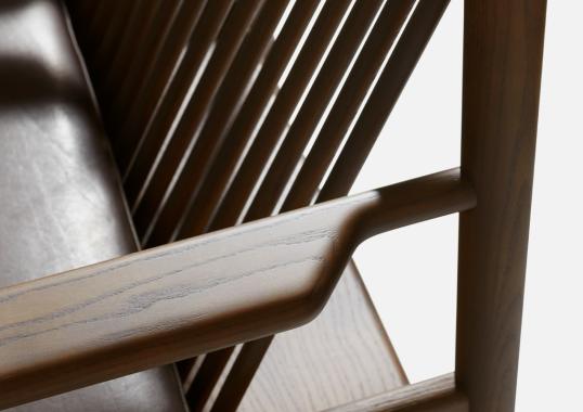 Кресло от фабрики DePadova модель Ava-Arm-APO#NU