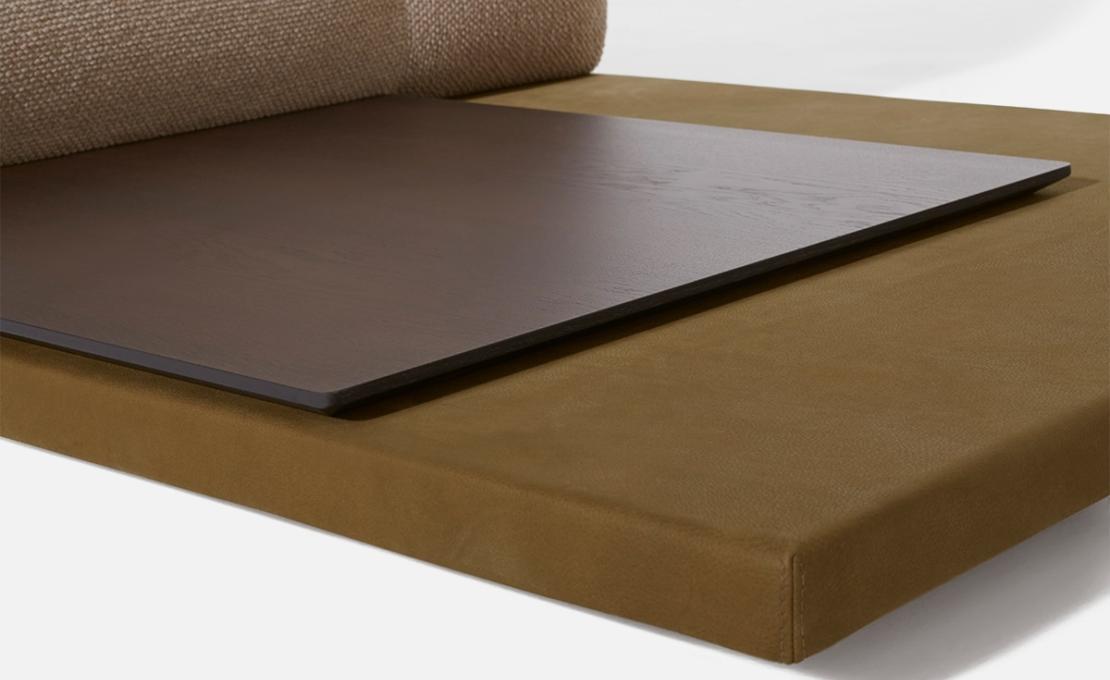 Диван от фабрики DePadova модель EZ#200