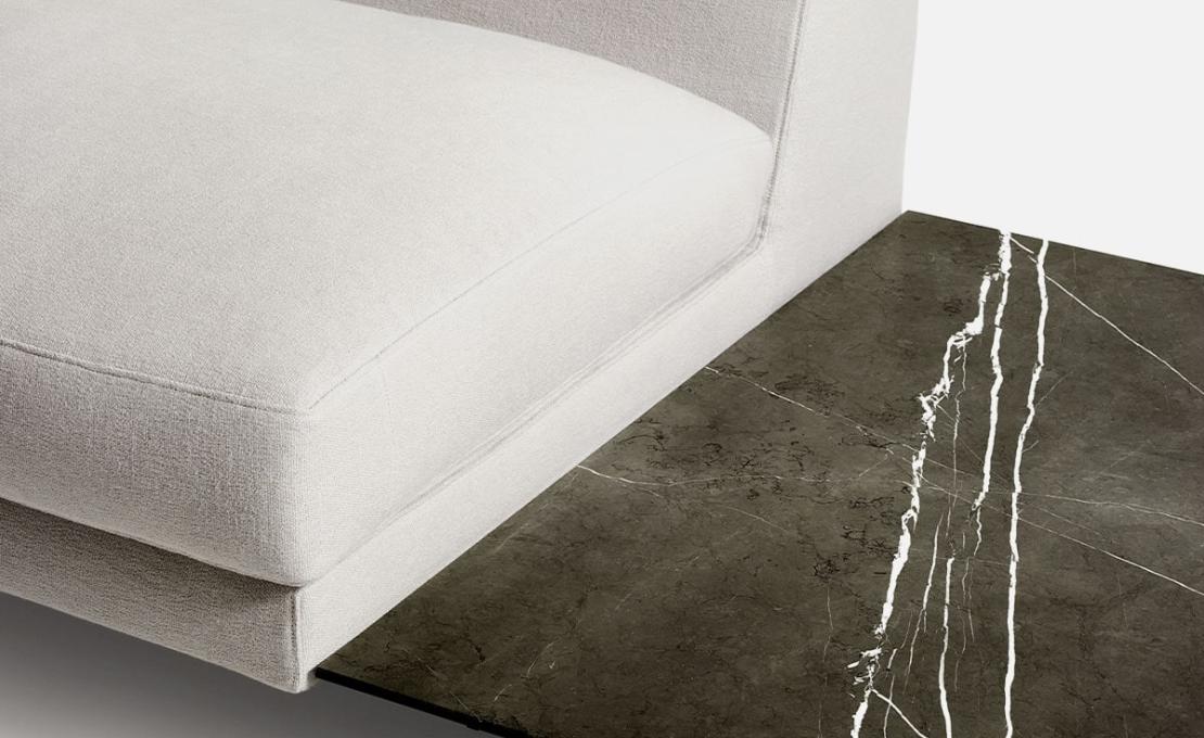 Диван от фабрики DePadova модель FLYINGLANDSCAPE-SOFA