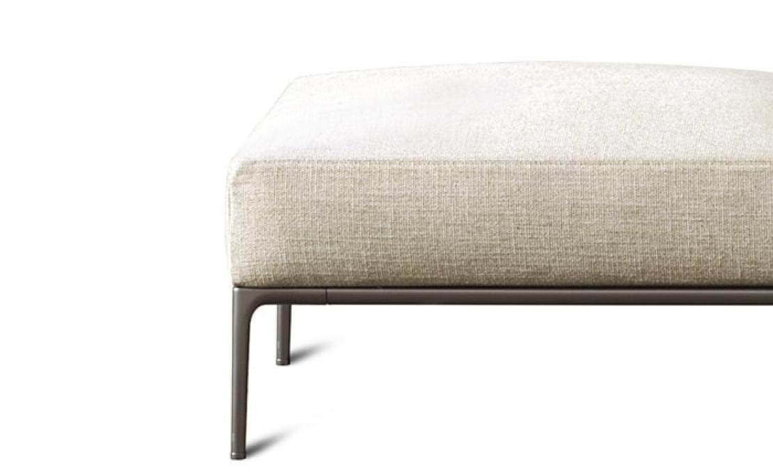 Банкетки от фабрики DePadova модель HB-HORIZONTALBENCH