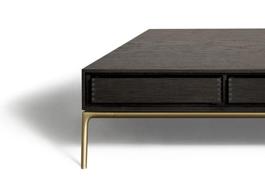 Журнальный столик от фабрики DePadova модель HC#-HORIZONTALCABINET