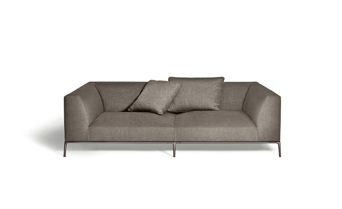 Диван от фабрики DePadova модель Horizontal Sofa
